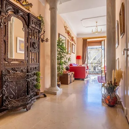 Luxe Town Hall Seville